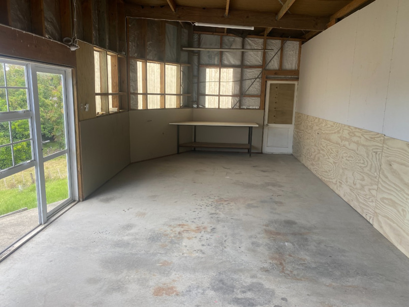 Shed for rent image 2