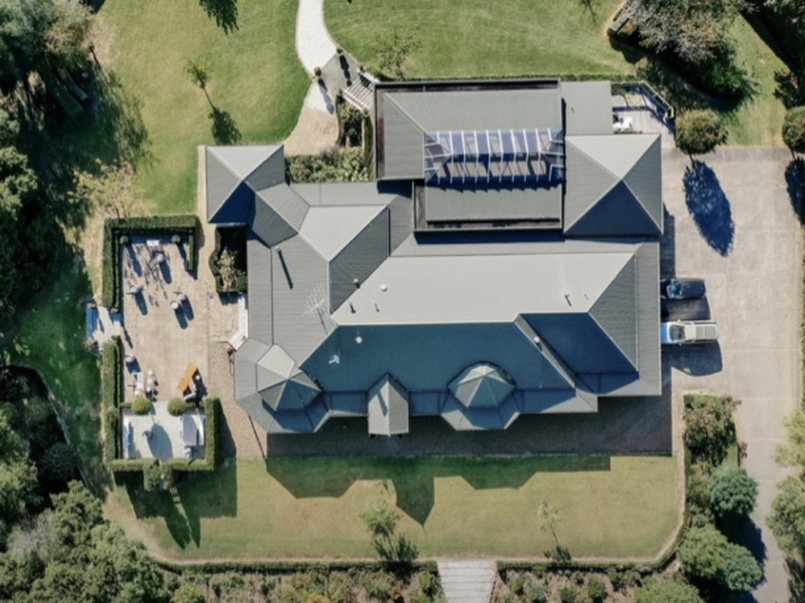 Hedges Estate image 0
