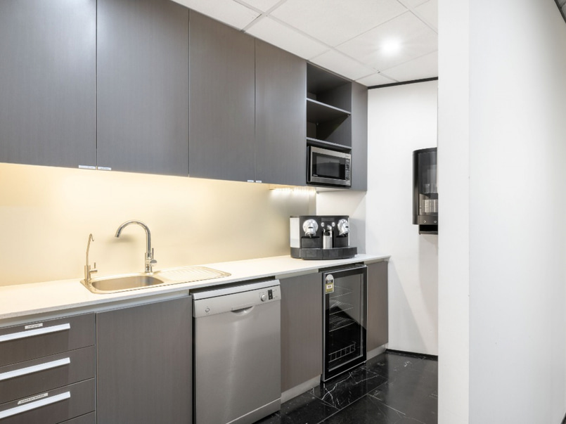 Regus Hamilton image 2