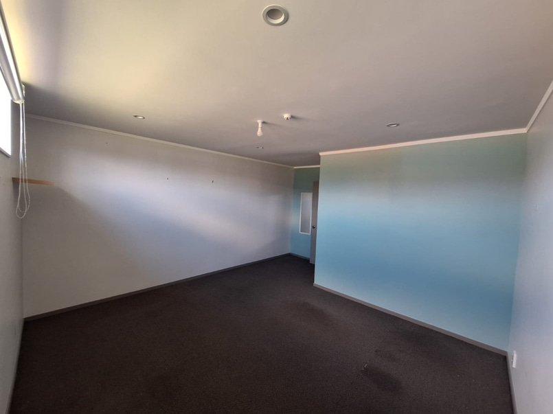 Room Lease available  image 2