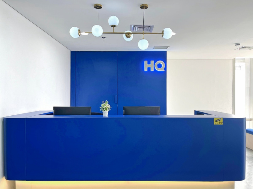Large Private Offices Available HQ UrbanHub image 2