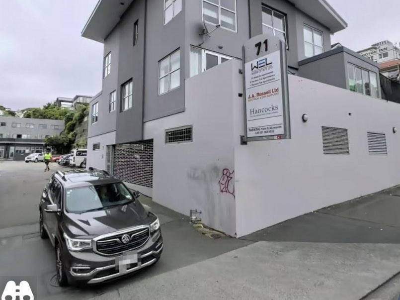 Secure Te Aro Carpark - 51 Webb St / 24/7 Ace image 1