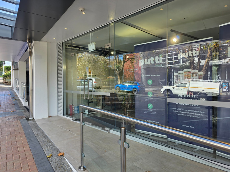 Shared office space in Takapuna image 2