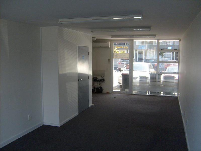 Showroom or Office for rent - Christchurch image 1