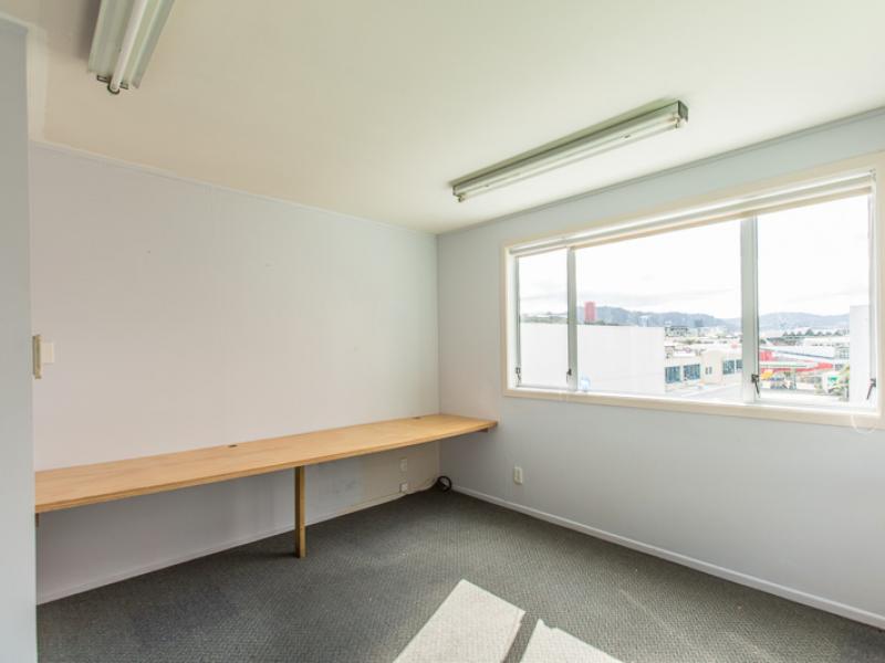 Nice sunny office in photo studio complex image 0