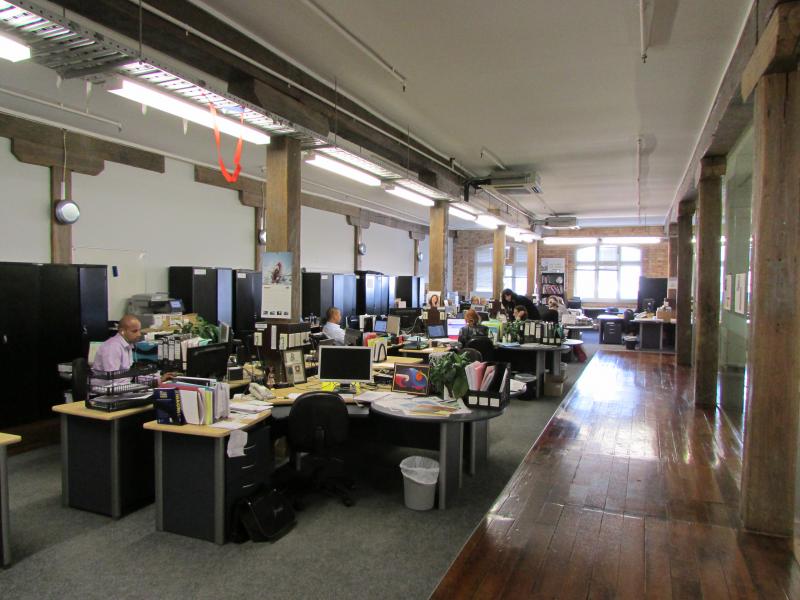 The ICEHOUSE; Innovative Loft-Style Office image 2