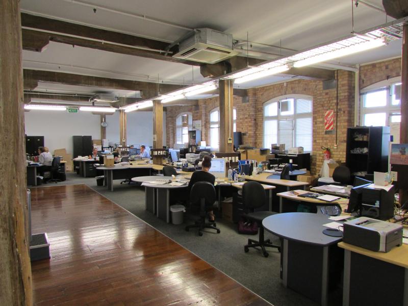 The ICEHOUSE; Innovative Loft-Style Office image 1