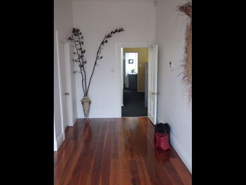 Shared Office Space in Kilbirnie image 0