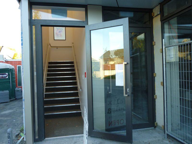 Exclusive New Victoria St/ Montreal st office image 1