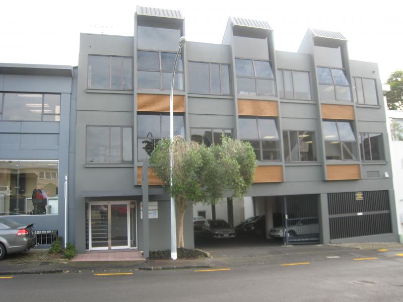 Parnell Self Contained offices for 1-4 people image 0