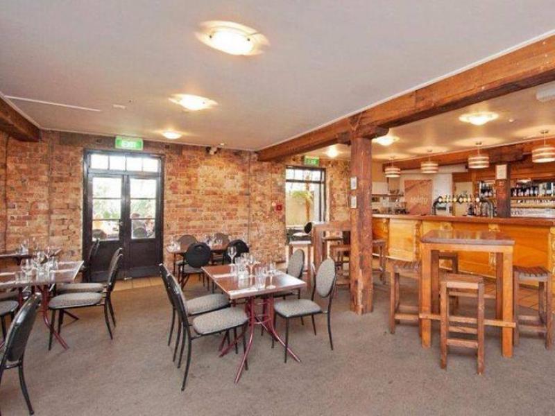 Horse and Trap Function Venue image 0