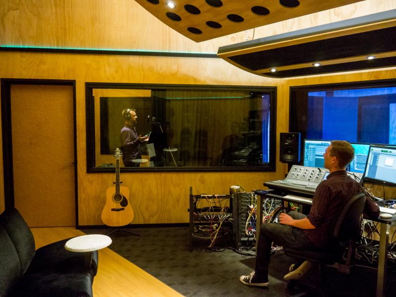 Large Recording Studio - Multi-Use Space image 1