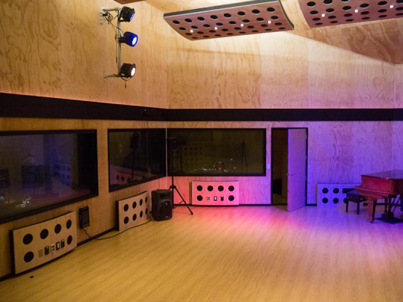Large Recording Studio - Multi-Use Space image 2