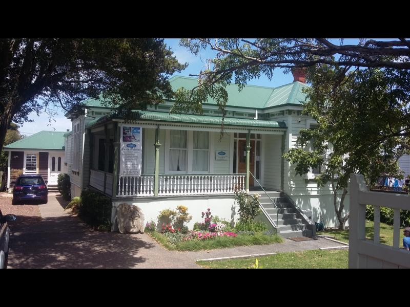 Office or Health Space Available in Mt Eden image 2