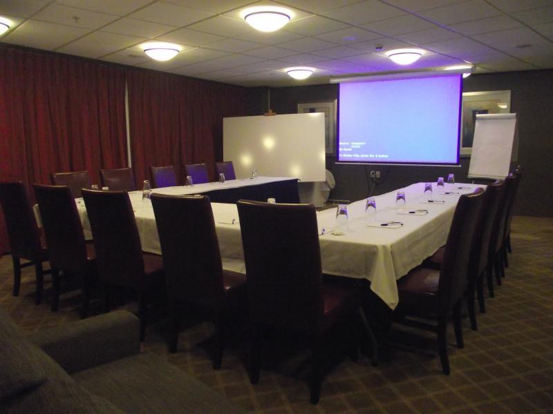 Auckland Takapuna Oaks Function Space image 2