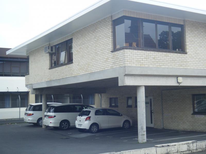 Otahuhu Private Office and/or Shared Space image 2