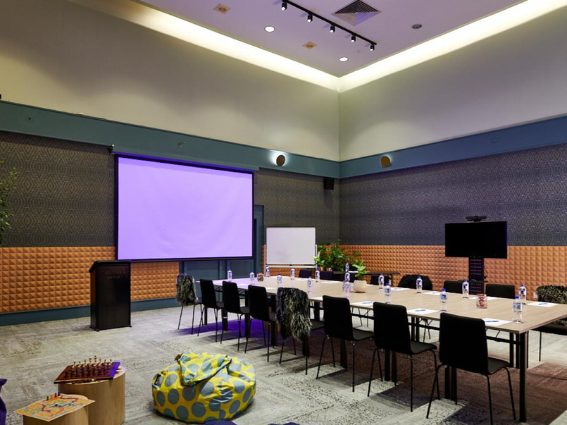 Naumi Auckland Airport Hotel - Meeting Spaces image 1