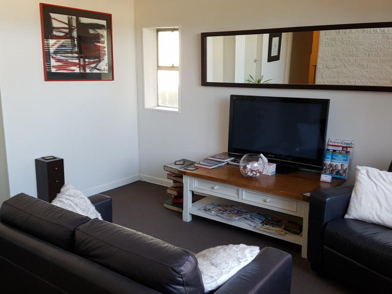 Sunny 10 sqm Private Office in Dunedin image 1