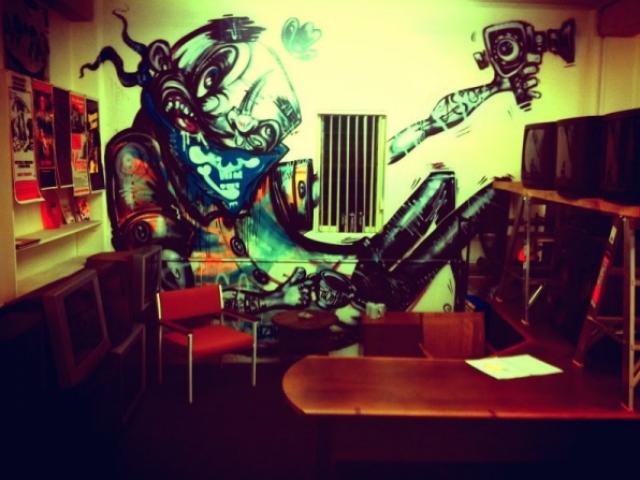 Shared Art Space or individual office image 2