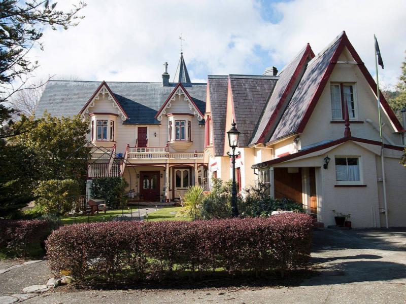 Warwick House - Nelson Weddings and Events image 0