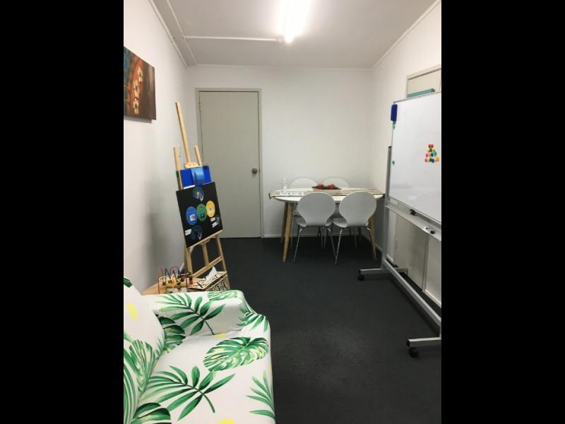 Target Rd,Office +1 Car park 9K Pa Inc OPEX image 1