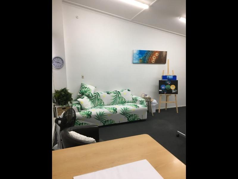 Target Rd,Office +1 Car park 9K Pa Inc OPEX image 2