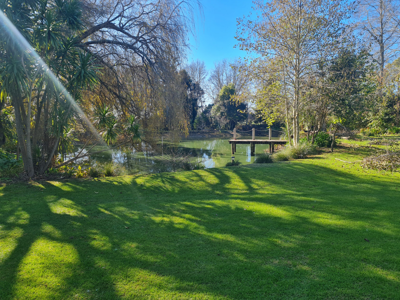 St Margarets Garden Function Venue image 1