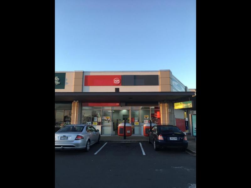 Retail / Shared Space Available (Southgate) image 0