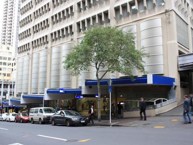 Carparks on a Great Location – Queen Street image 1