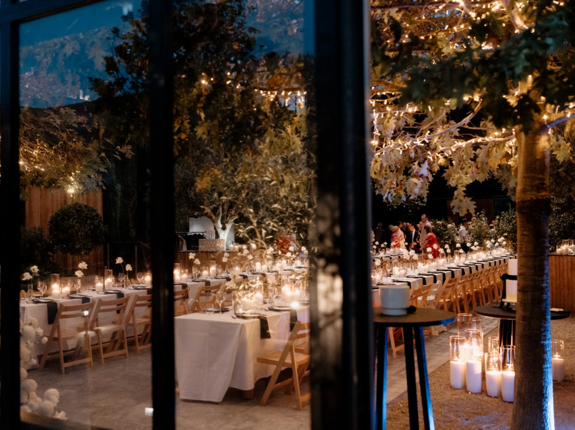 Gorgeous Glasshouse in Morningside image 1