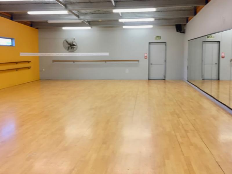 Bright spacious dance studios available for hire image 0