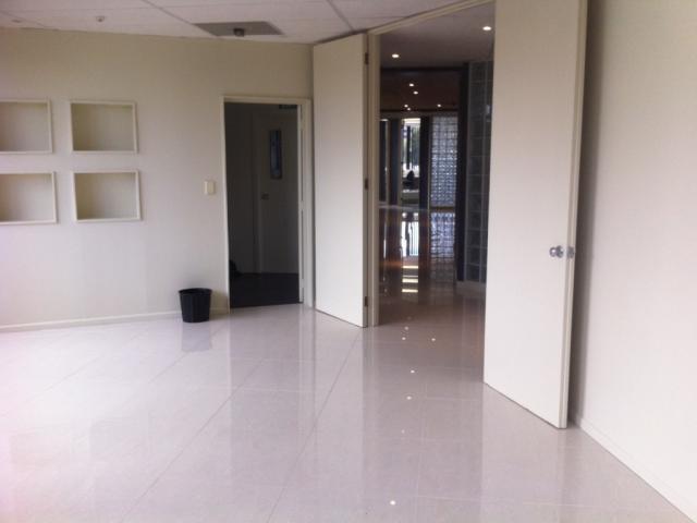 Private & Shared Office Space Auckland Centre image 2