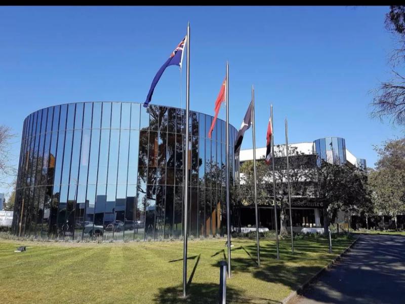Burnside shared office(conditional free rent) image 2