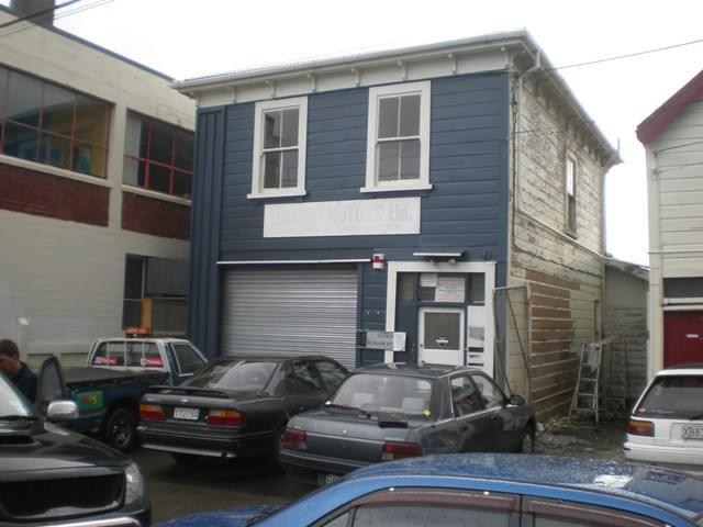 Newtown office/ Studio space in warehouse image 1