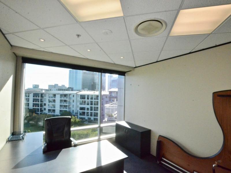 Viaduct Serviced Offices For Lease image 1