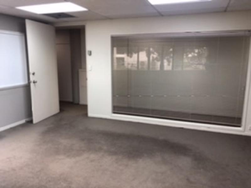 Large Office space in Epsom Auckland image 2