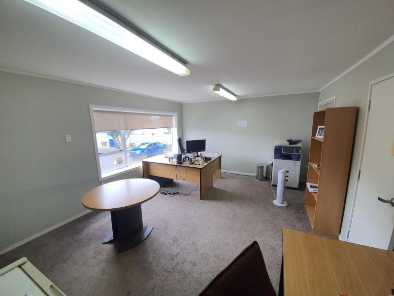 Great Private Office in Pukekohe image 0