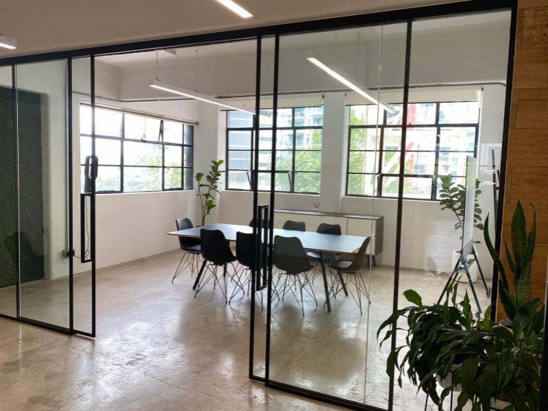 Ready to Move in - 115m2 Modern Office Space image 1