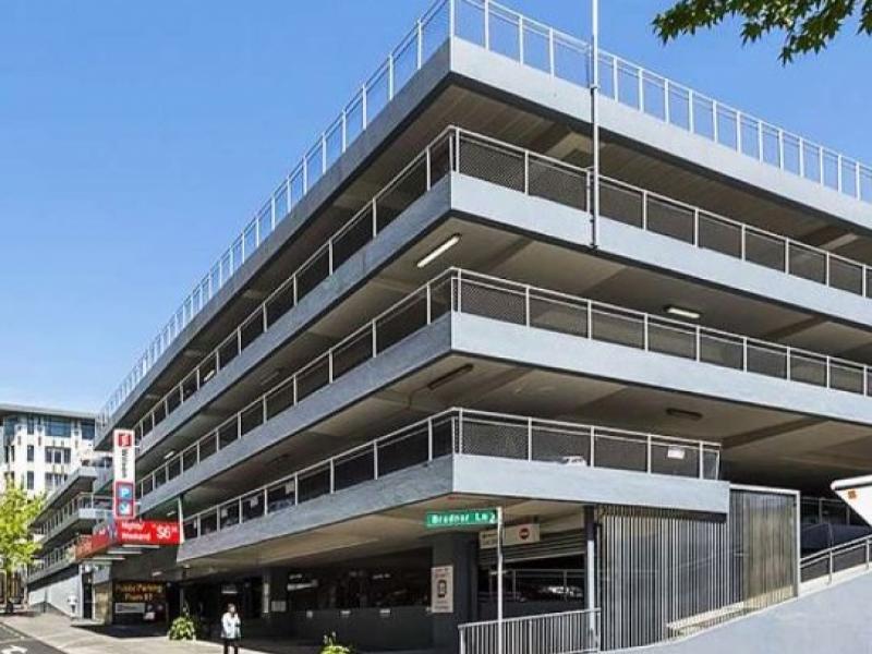 24/7 secure carpark - 23 Hobson Street image 2