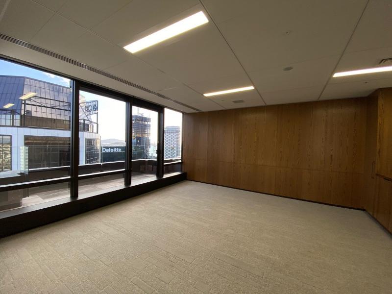 Queen Street Office for Lease image 2