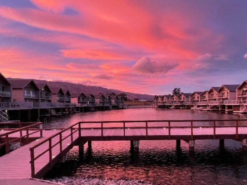 Central Otago Lakeside Function Venue image 2