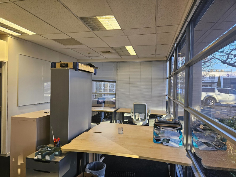 Christchurch Suites and Desk Space Available  image 1
